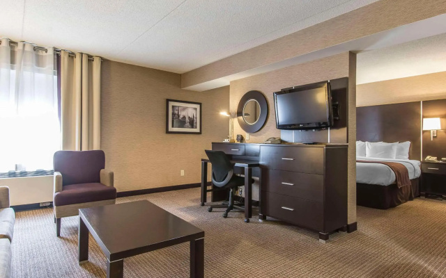 Quattro Hotel & Conf. Centre, an Ascend Collection Hotel