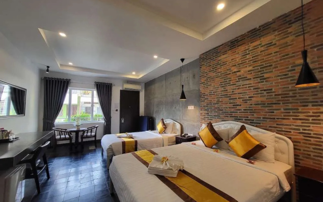 Sun Chakra Boutique Hotel