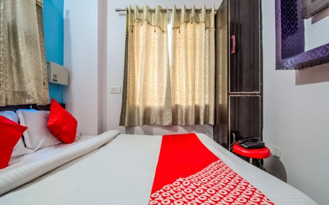 Rp Palace By OYO Rooms