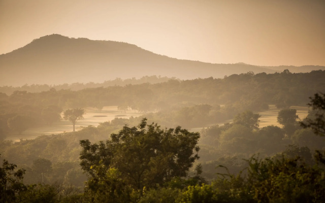 Nkonyeni Lodge & Golf Estate