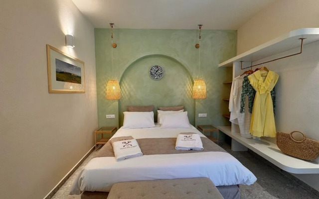 Vetus Vicinato Luxury Homes