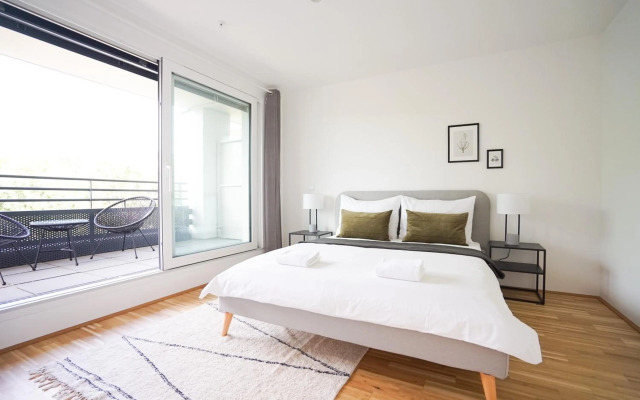 Green Garden Apartment w/.Balcony near Thermal Spa