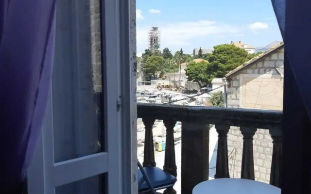 Rooms Milena - Triple Room With External Private Bathroom