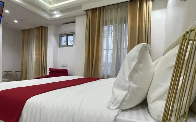 Saint James Marguerita Hotel Douala