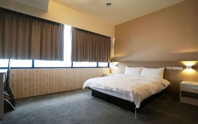 Win Inn Chiayi Hotel
