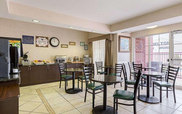 MainStay Suites Texas Medical Center/Reliant Park