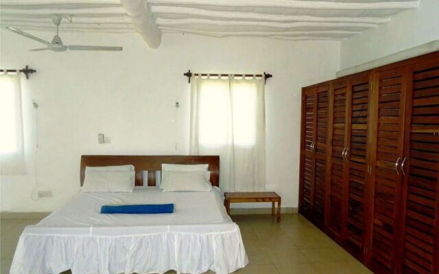 Doric Cottages Diani