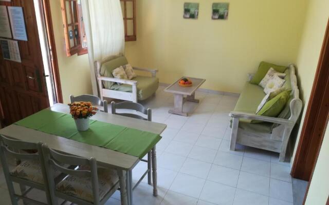 Olga's Garden Apartments