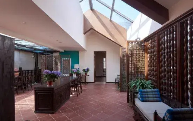 Flower Villa Hotel