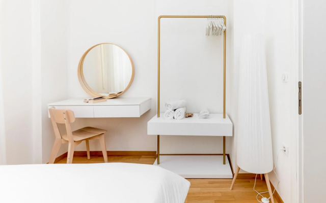 #Zoe: Lovely Penthouse by halu! Apartments