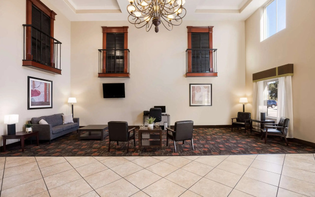 Suburban Studios Berwick - Morgan City