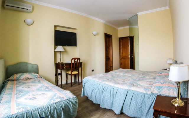 Hotel Moderno