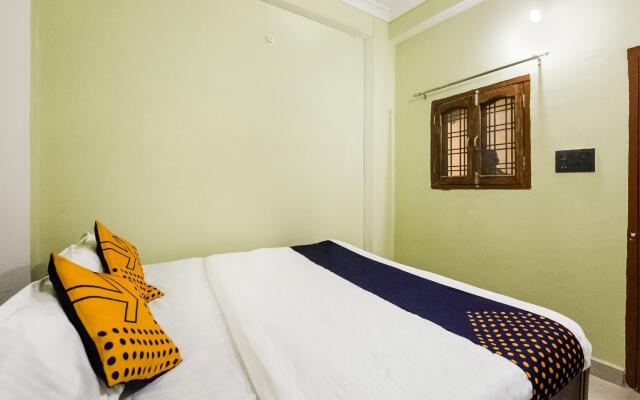 SPOT ON 75671 Hotel Pawan Palace