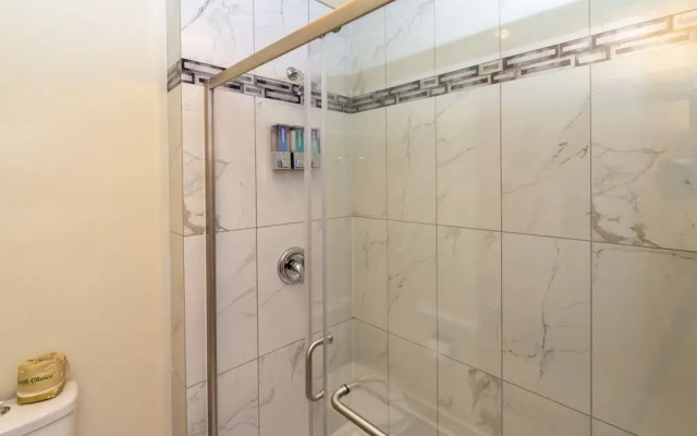 Surf Motel and Gardens