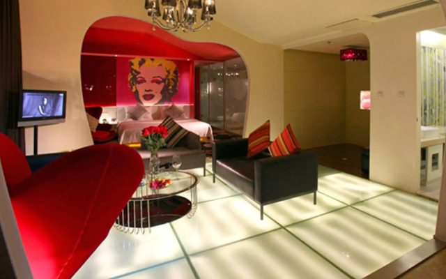 Vision Fashion Hotel