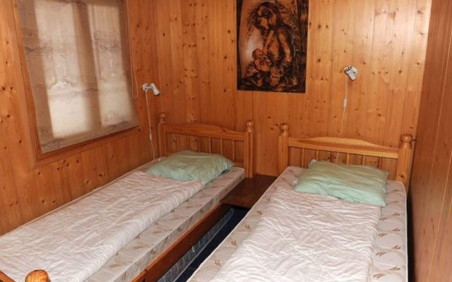 Wooden Chalet in Betten Near the Aletsch Arena – Guest Rooms – Bettmeralp