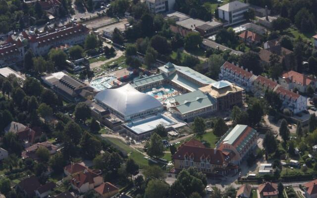 Aqua Hotel Termál
