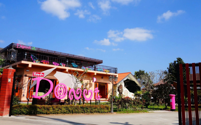 Donut Resort