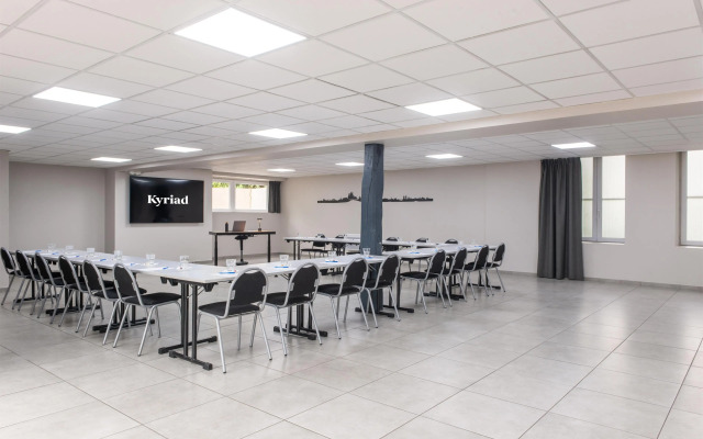 Kyriad Lyon Sud - Givors