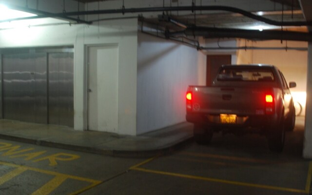 Black Shark Apartments