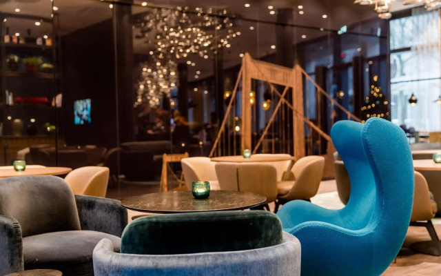 Motel One Köln-Altstadt