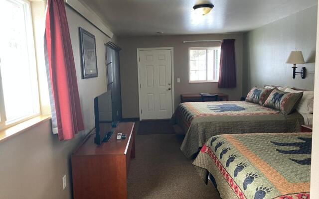 Antlers Lodge