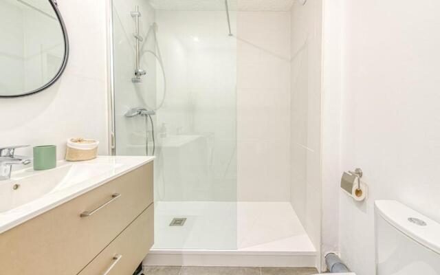 Charming T2, wifi, air conditioning, balcony