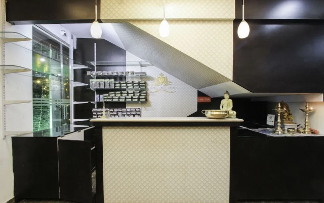 Rich Fort By OYO Rooms