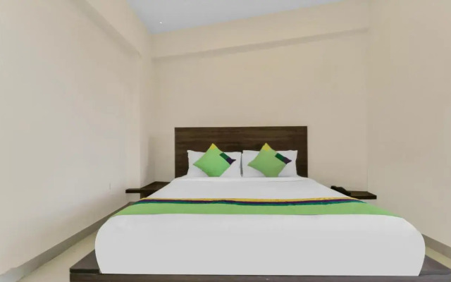 Treebo Punarnava Bypass Road