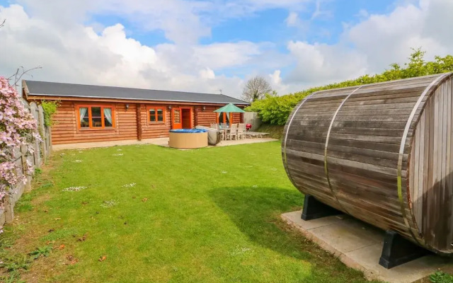 Willow Lodge