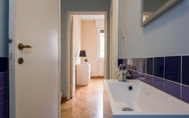 Ponte Vecchio Exclusive Flat