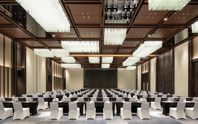 Crowne Plaza Jiangmen Binjiang by IHG