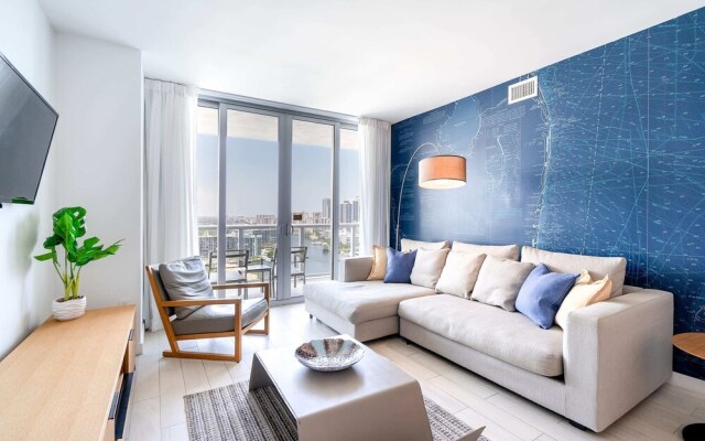 Beach Walk Resort Lux Apts by SV Rentals