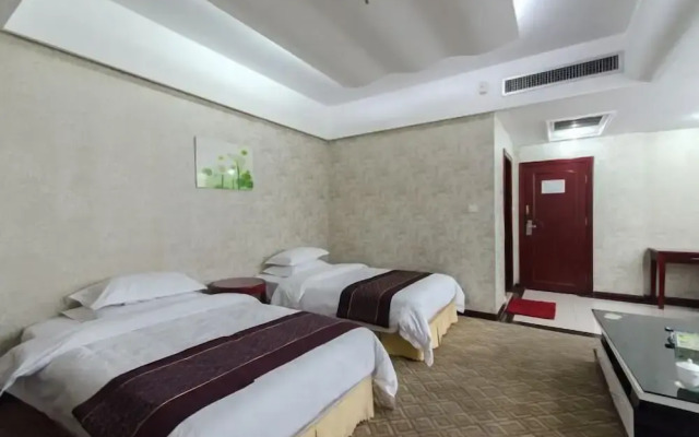 Zhushan Hotel