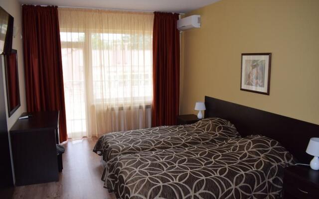 Balneo Hotel Druzhba 1