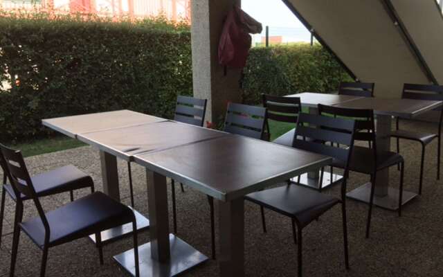 Premiere Classe Niort Est - La Crèche