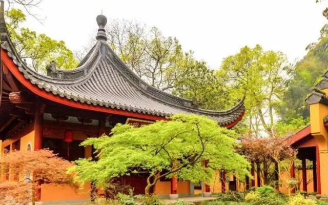 HanTing Hotel (Hangzhou Xihu Longjing Road)