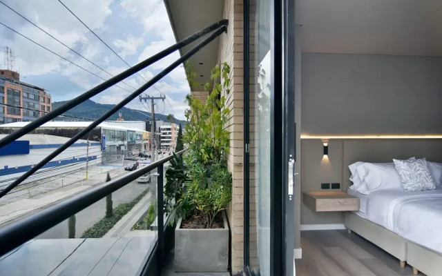 w Prestigious 2BR w/ Radiant Deco in Unicentro
