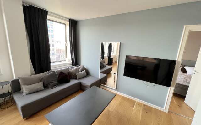 ★102m2 Scandinavian Design & Prime Location★ PROF Cleaning