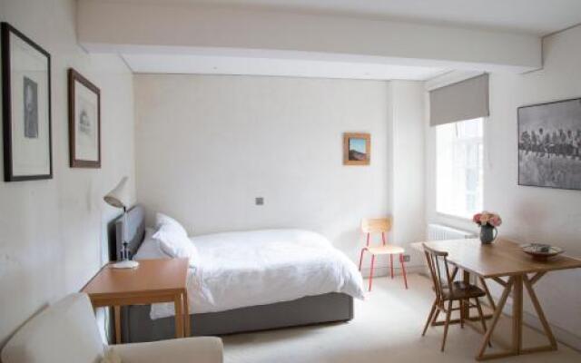 Renovated Studio Heart Of Chelsea