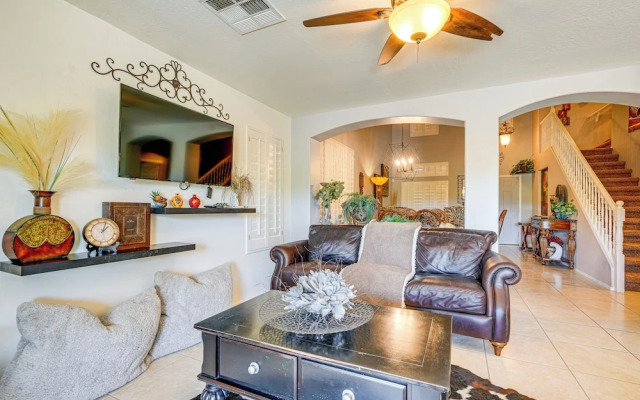 Spacious Family Oasis in Cave Creek!