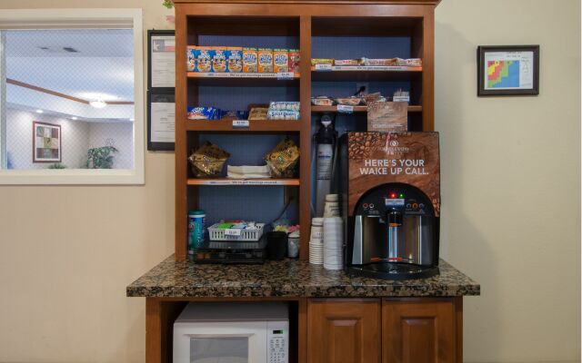 Candlewood Suites LONGVIEW by IHG