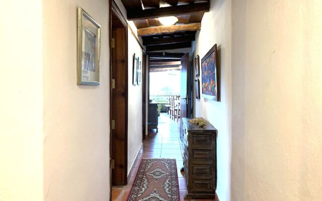Casas La Paredita