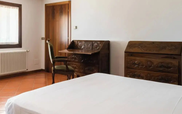 Comfortable House - Garden and Parking