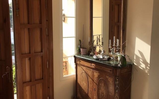 Boutique Guest Rooms