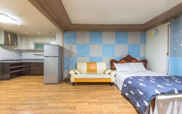 Yongin Pine House Pension
