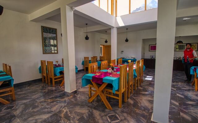 Chalet Seabuckthorn