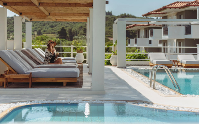 Ampelia Hotel Kassandra