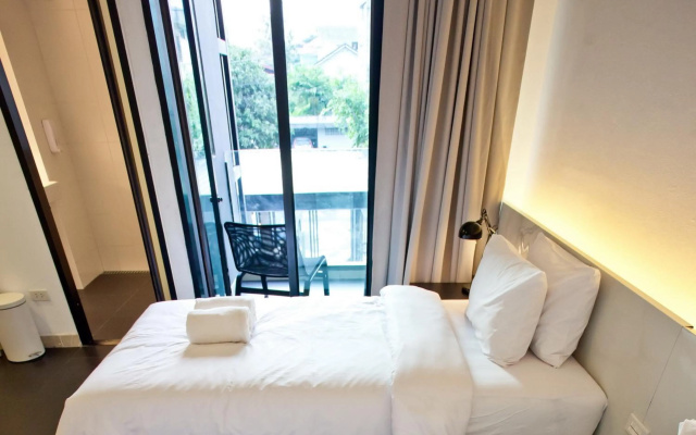 BED Phrasingh Hotel - Adults Only