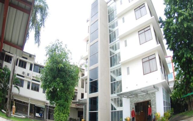 Holiday Hotel Yangon